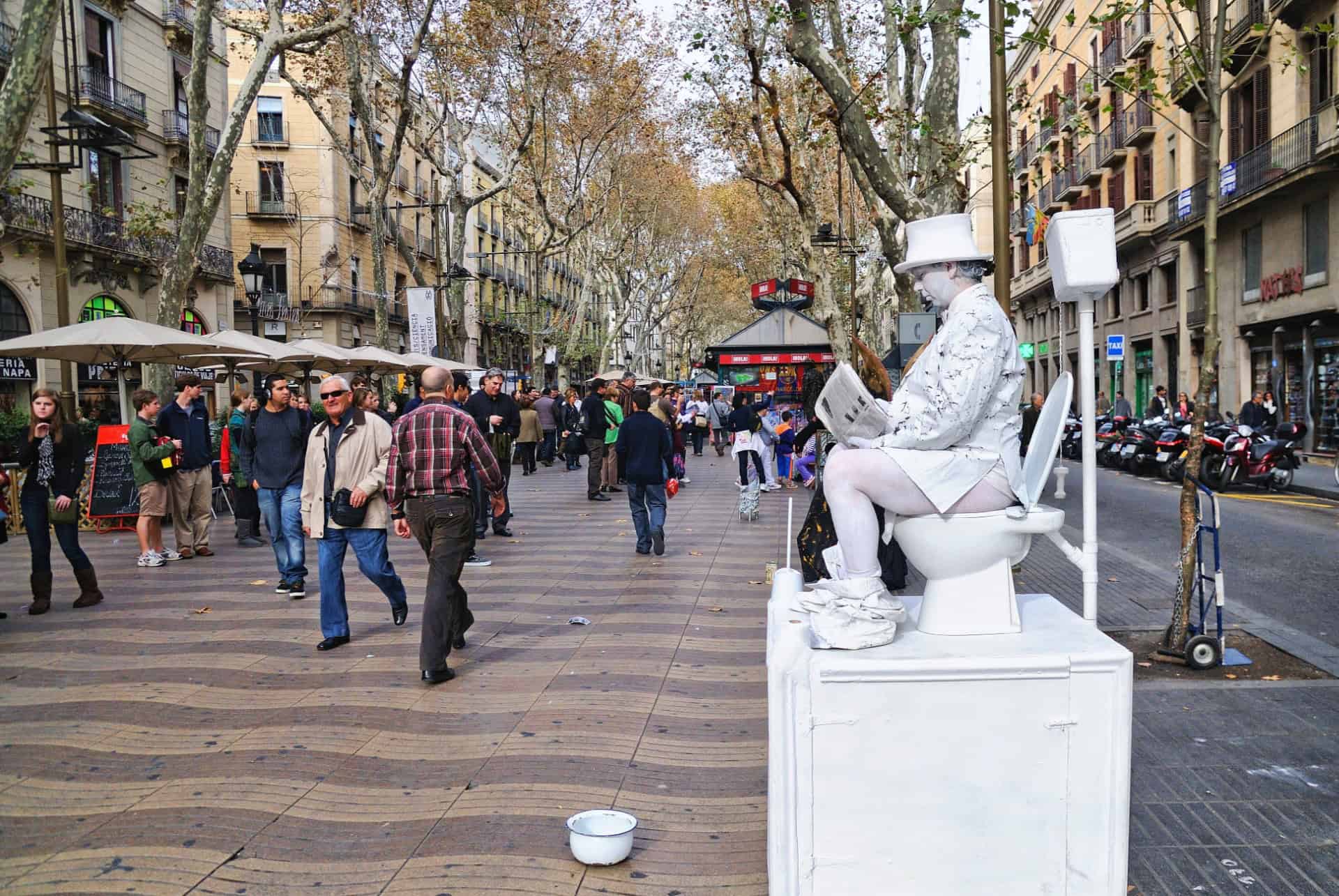 statue humaine rambla