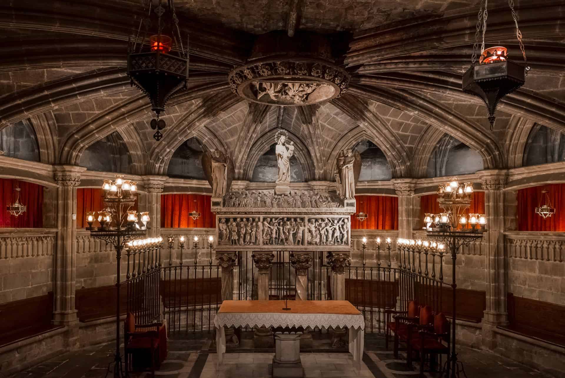 cathedrale de la sainte croix interieur