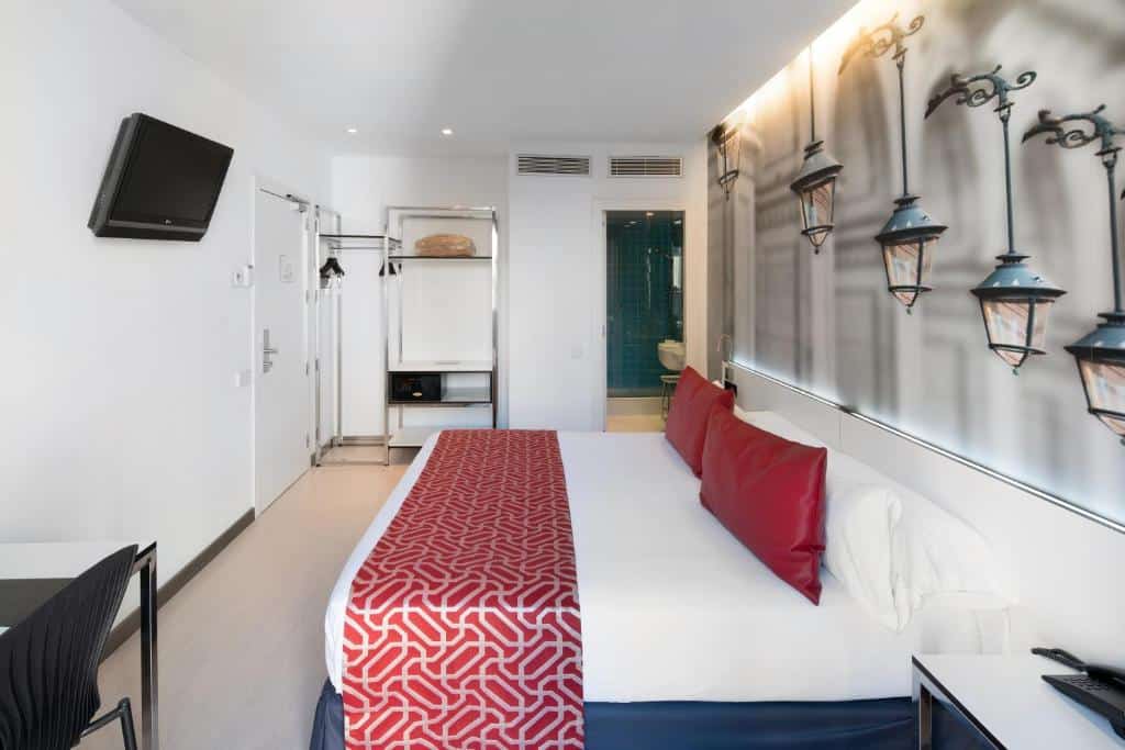 catalonia avinyo hotels avec piscine barcelone