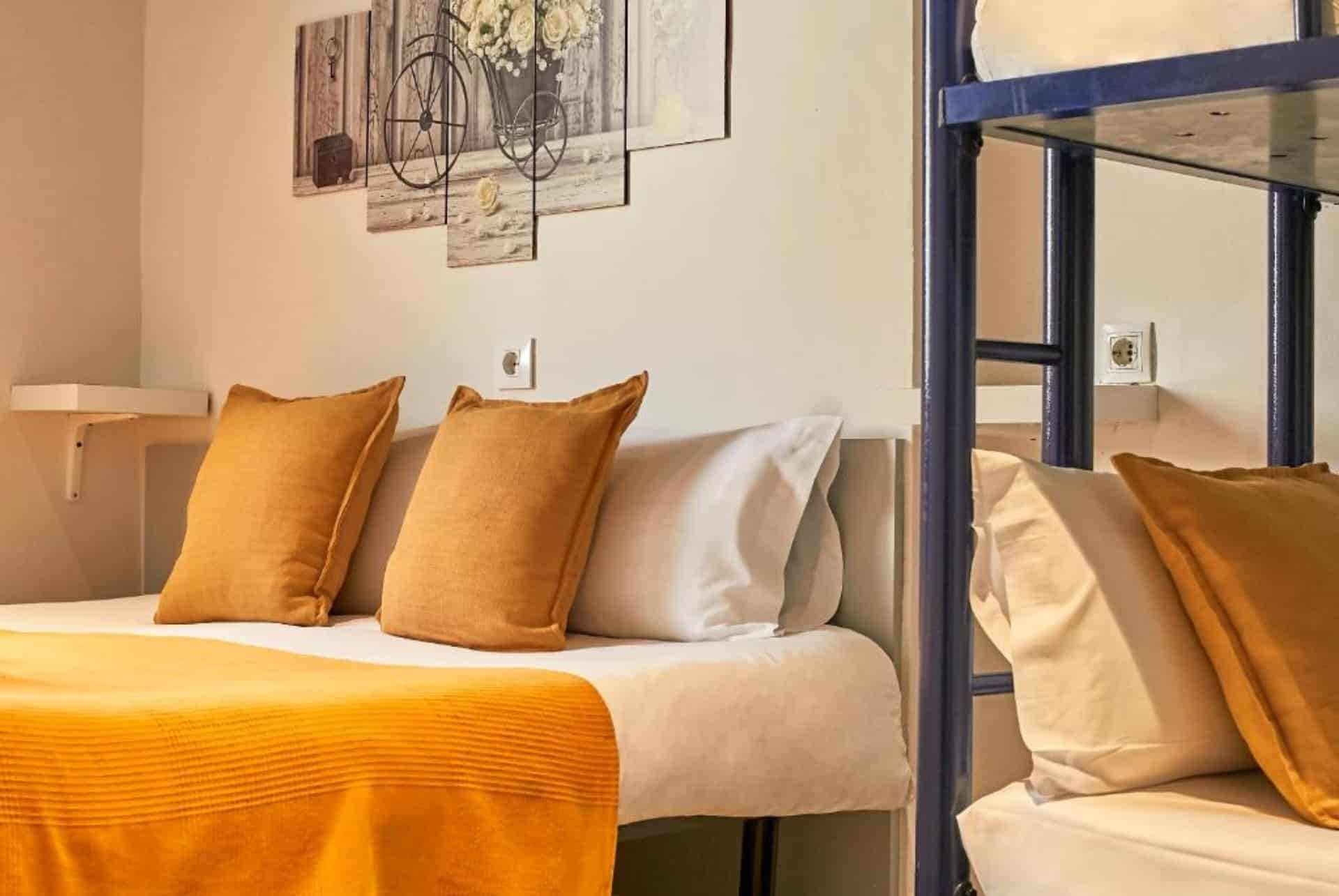 sun and moon hostel auberges de jeunesse barcelone