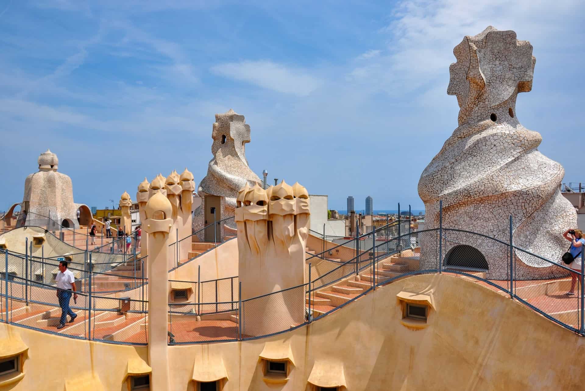 terrasse de la casa mila que faire à barcelone