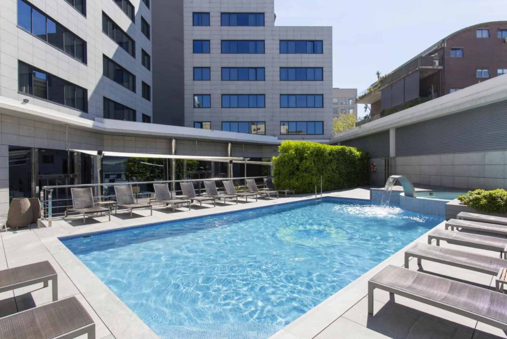 hotel sb icaria piscine
