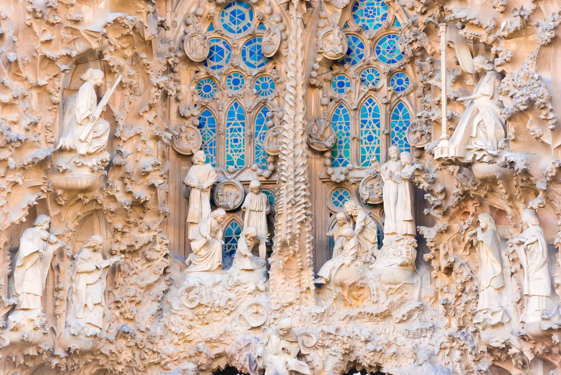 façade sagrada familia