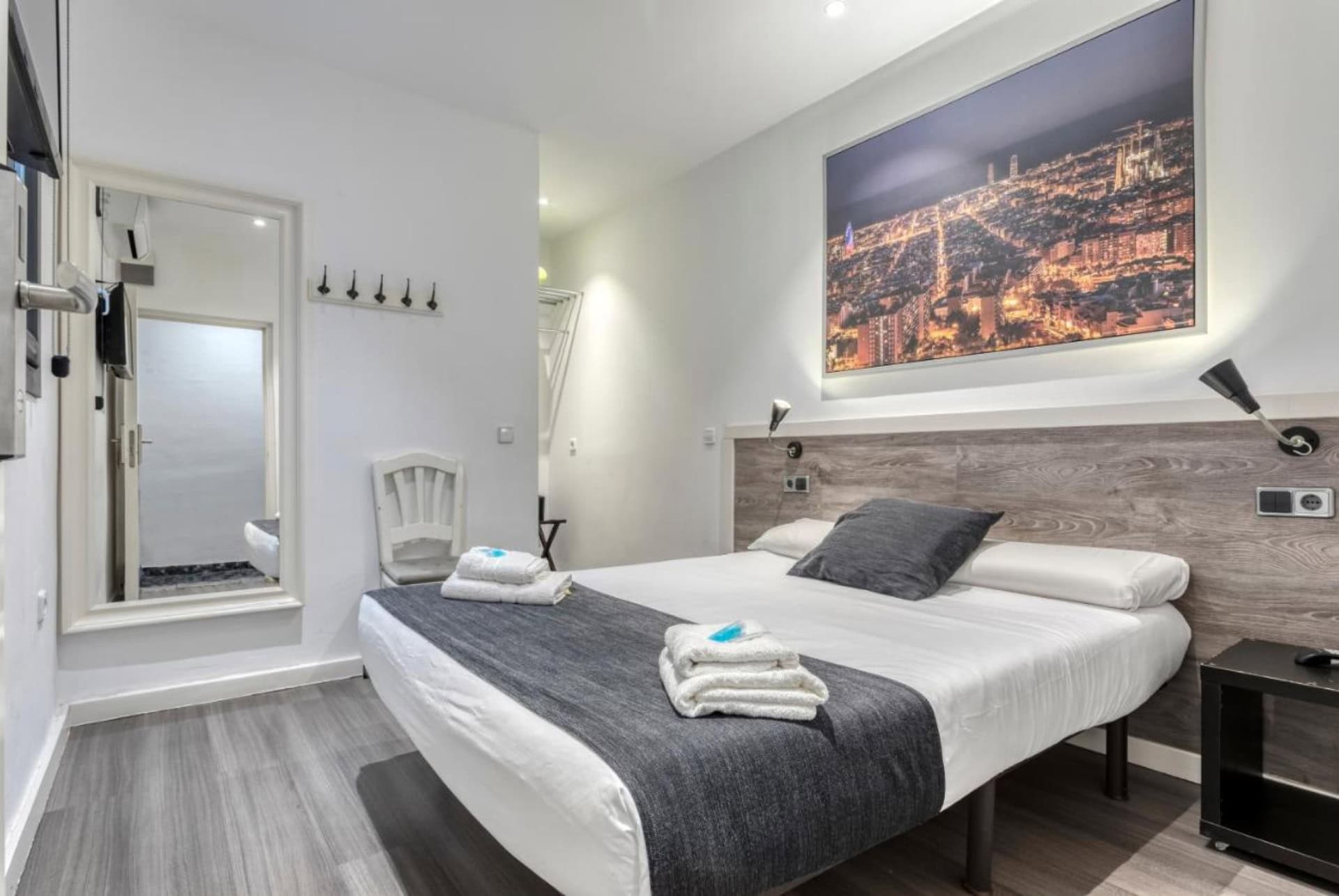 ou dormir pas cher a barcelone hostal bedmates