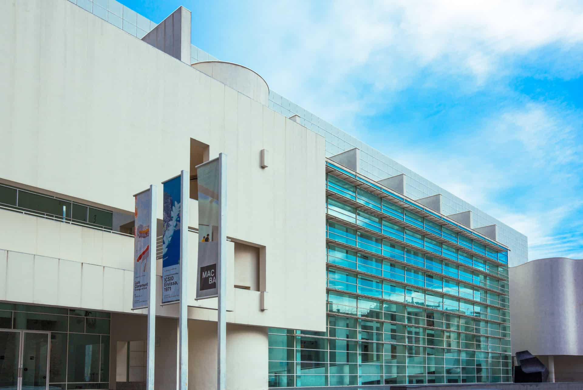 musee d'art contemporain de barcelone devanture