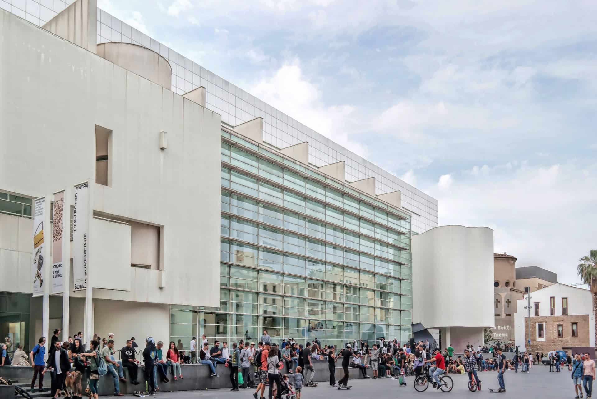 musée d'art contemporain de barcelone vue