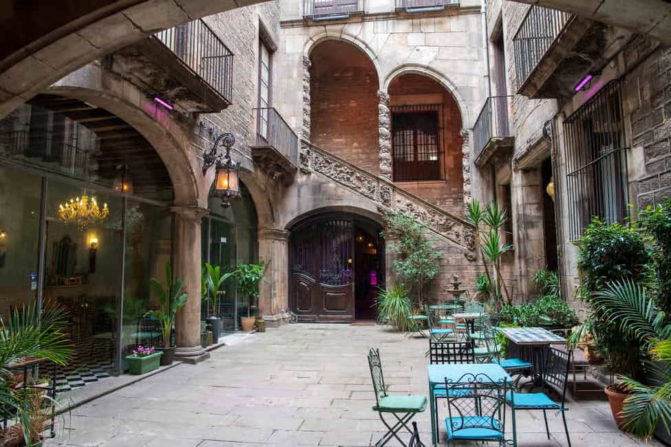 palau dalmases ou voir un spectacle de flamenco a barcelone