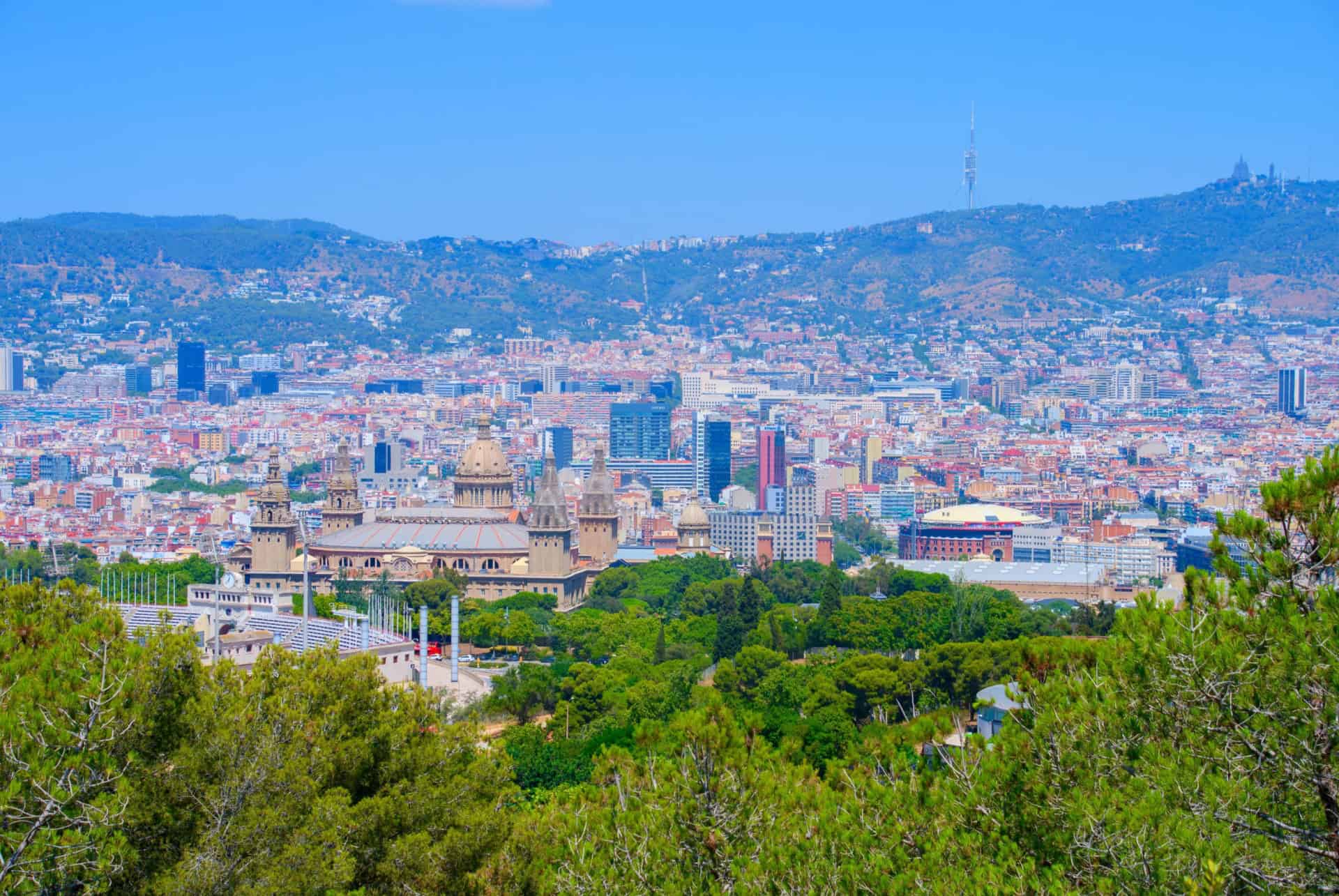 plus beaux miradors de barcelone chateau de montjuic