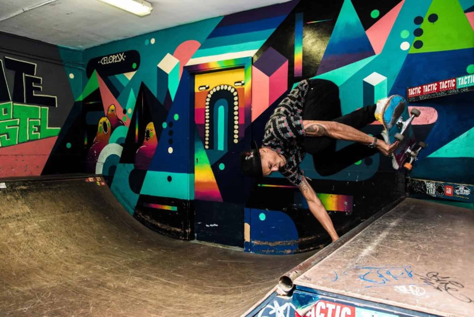 sant jordi hostels sagrada familia