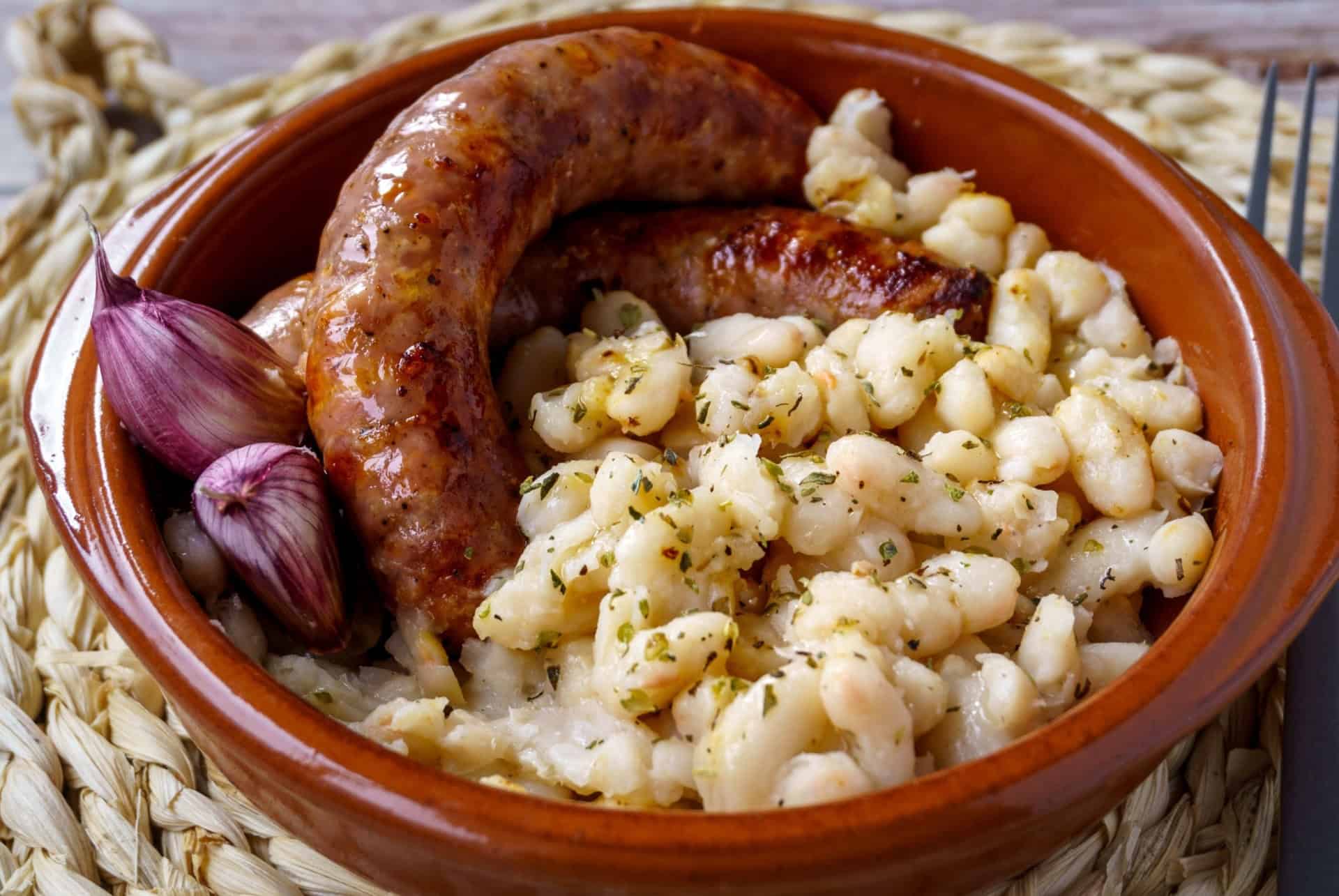 botifarra amb mongetes