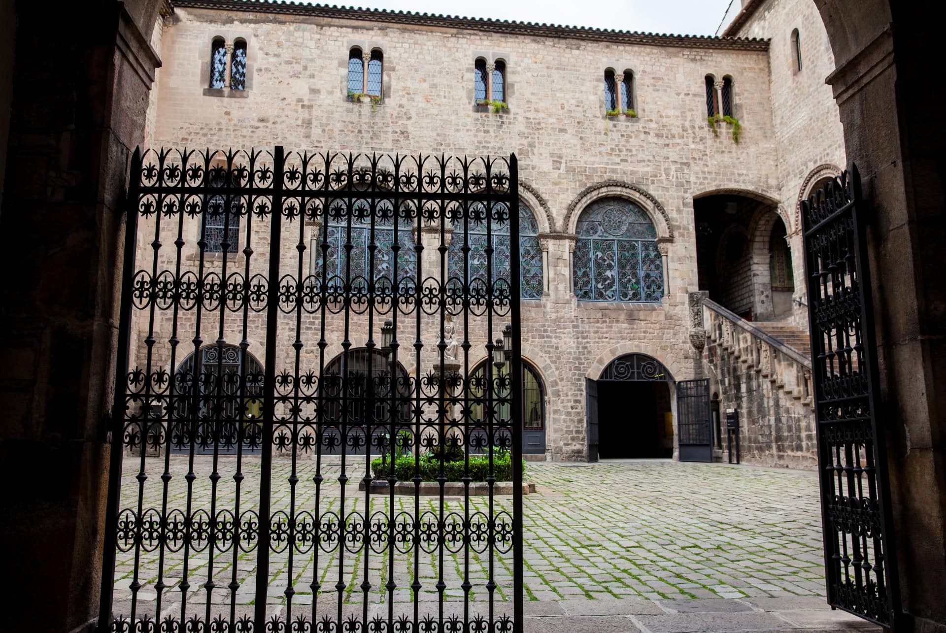 complexe episcopal musee histoire de barcelone muhba