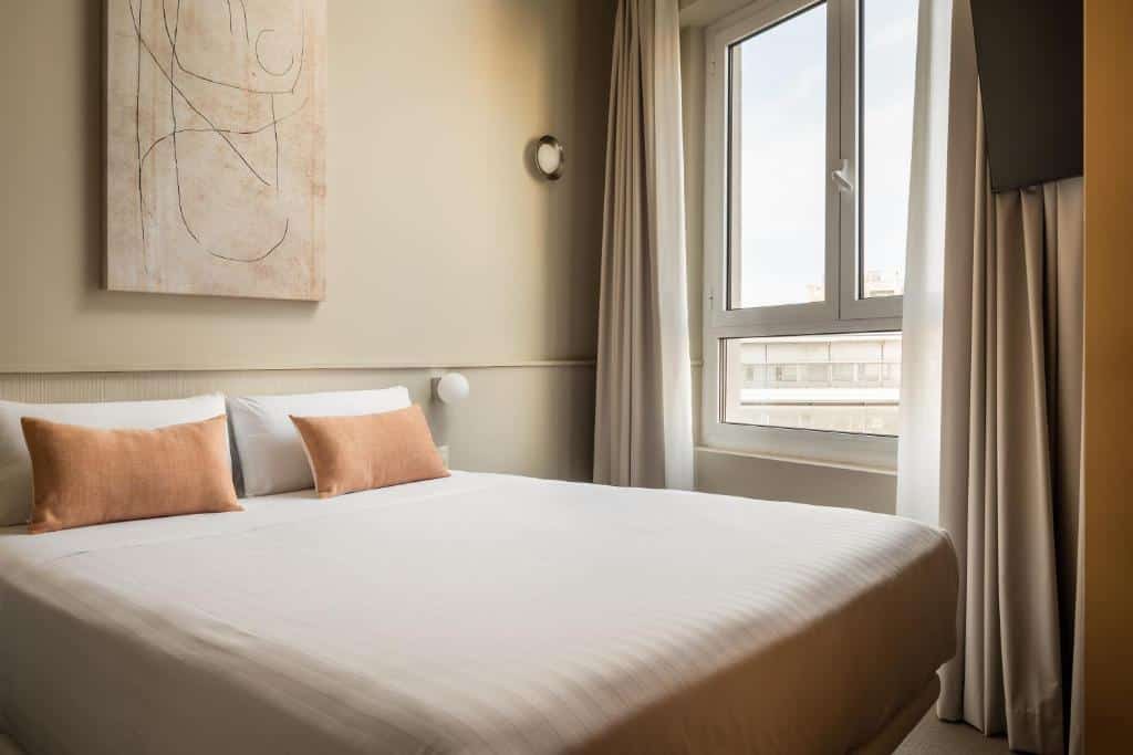 bypillow the bloom road trip catalogne